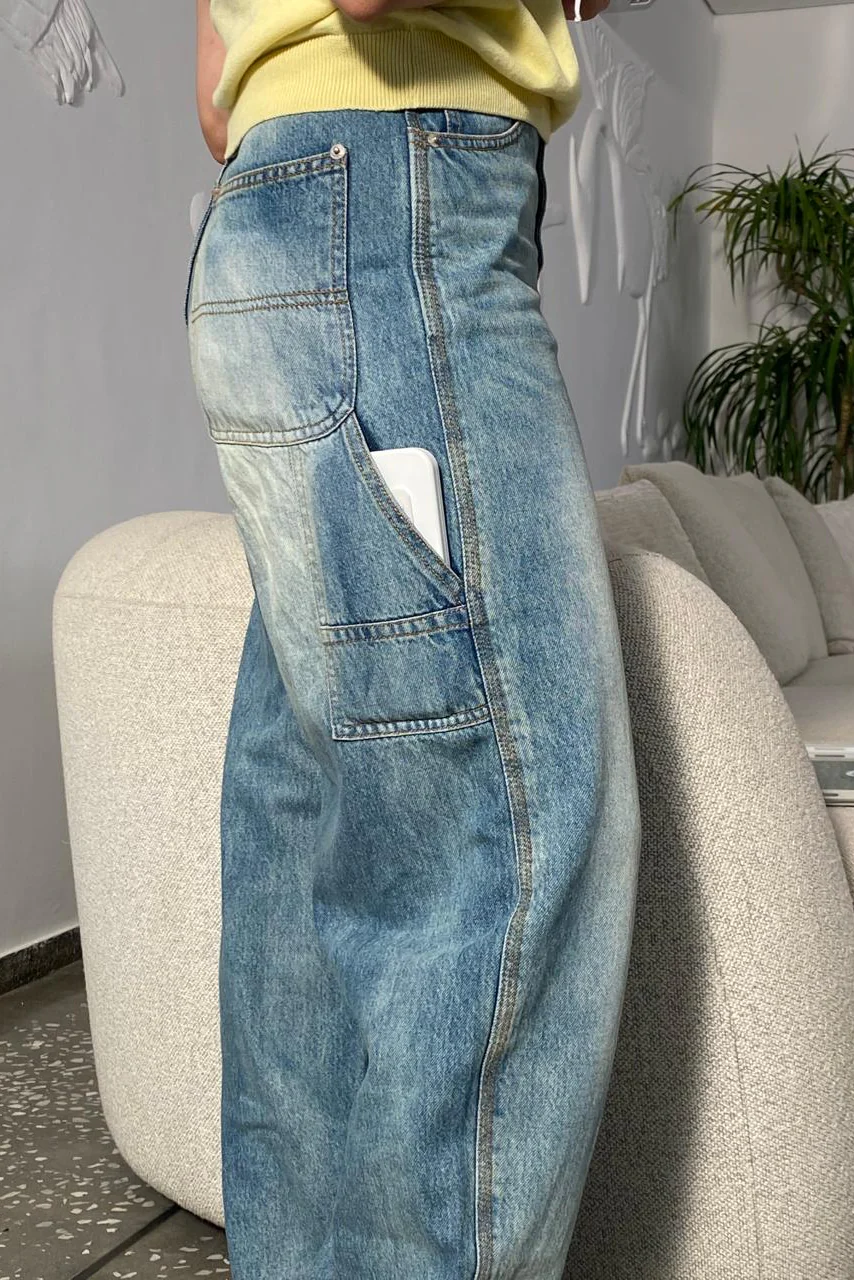 Baggy Balloon Fit Jeans - Image 5