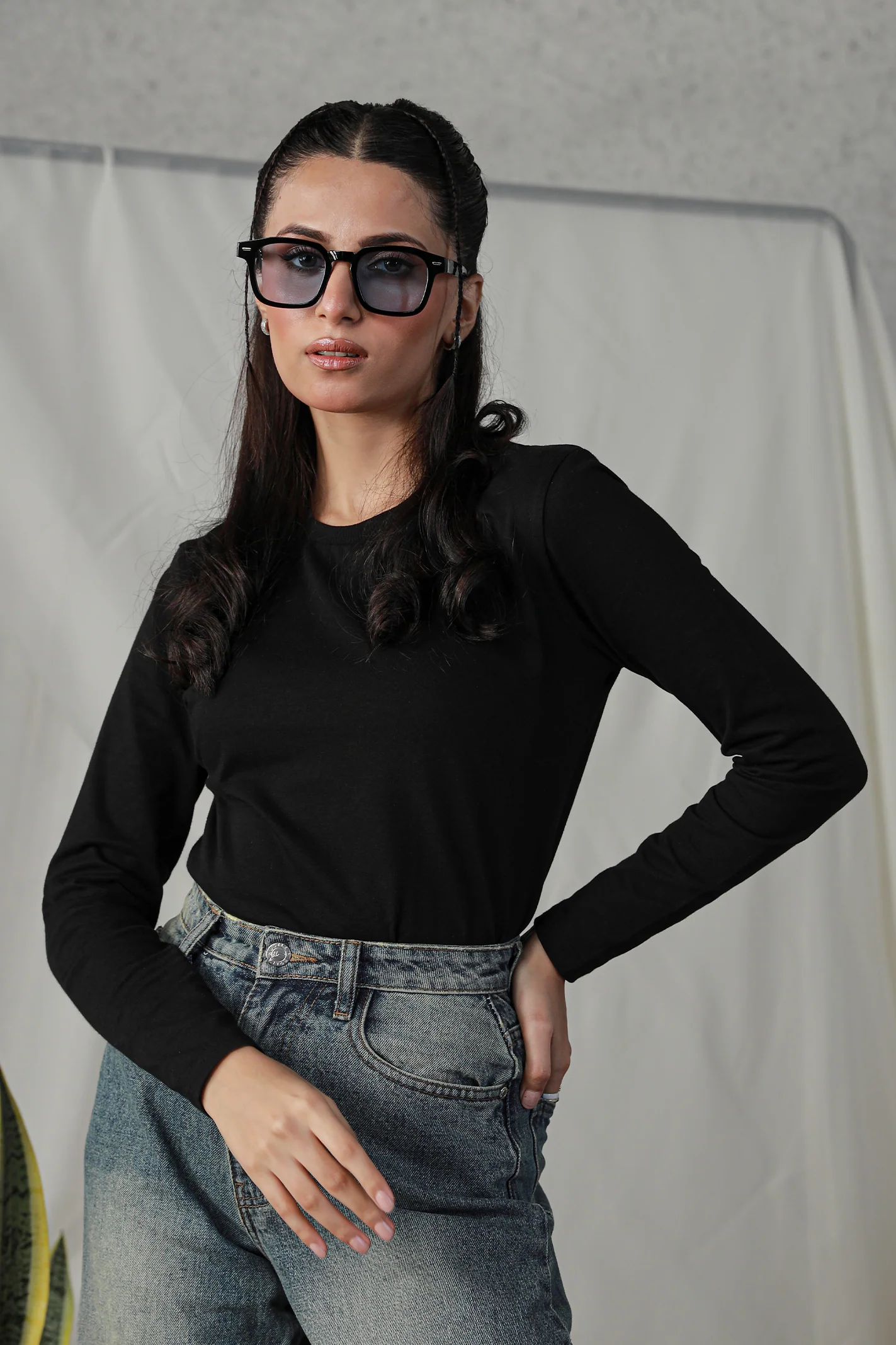 Full Sleeves Tee - Black