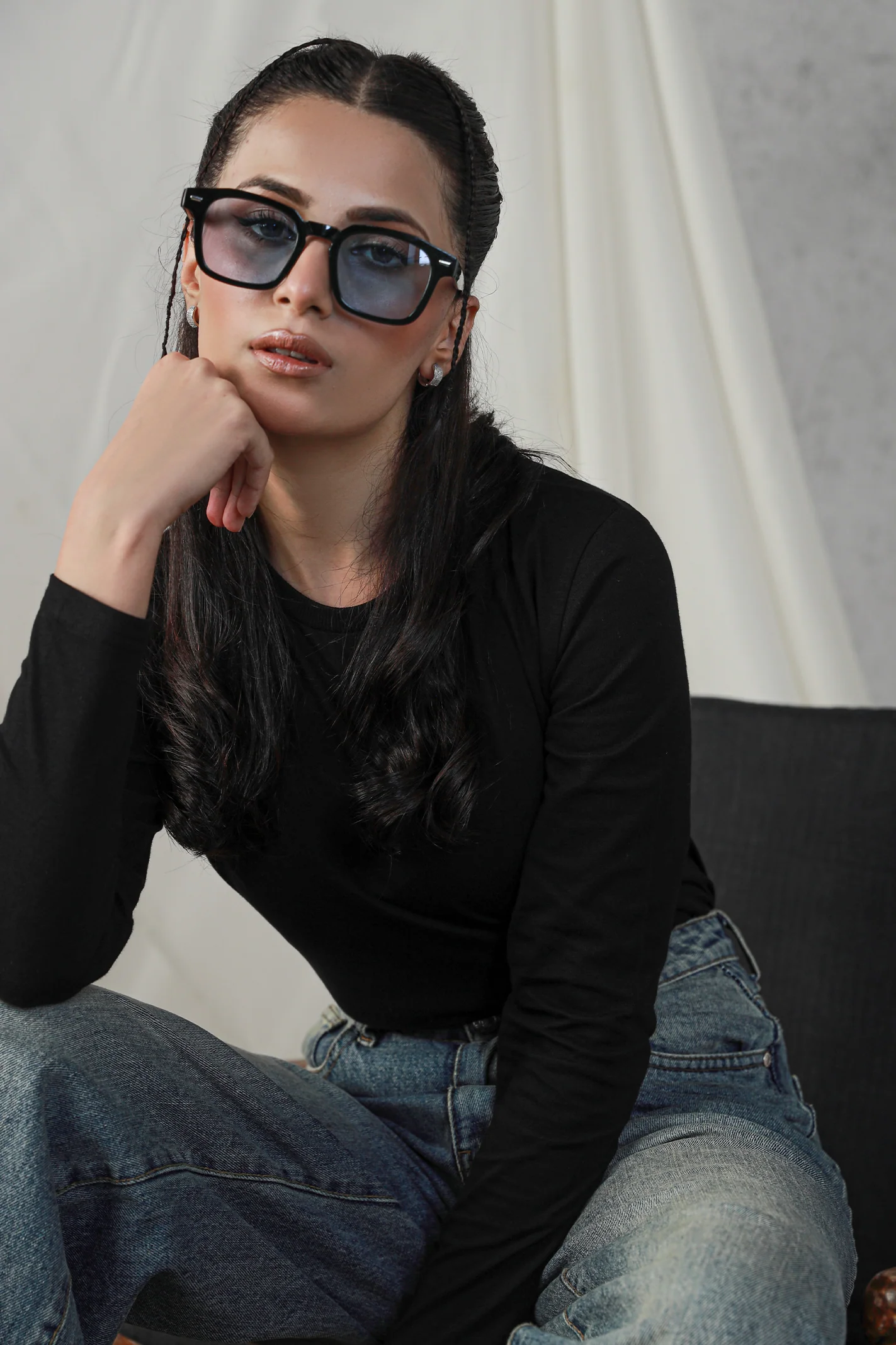Full Sleeves Tee - Black - Image 4