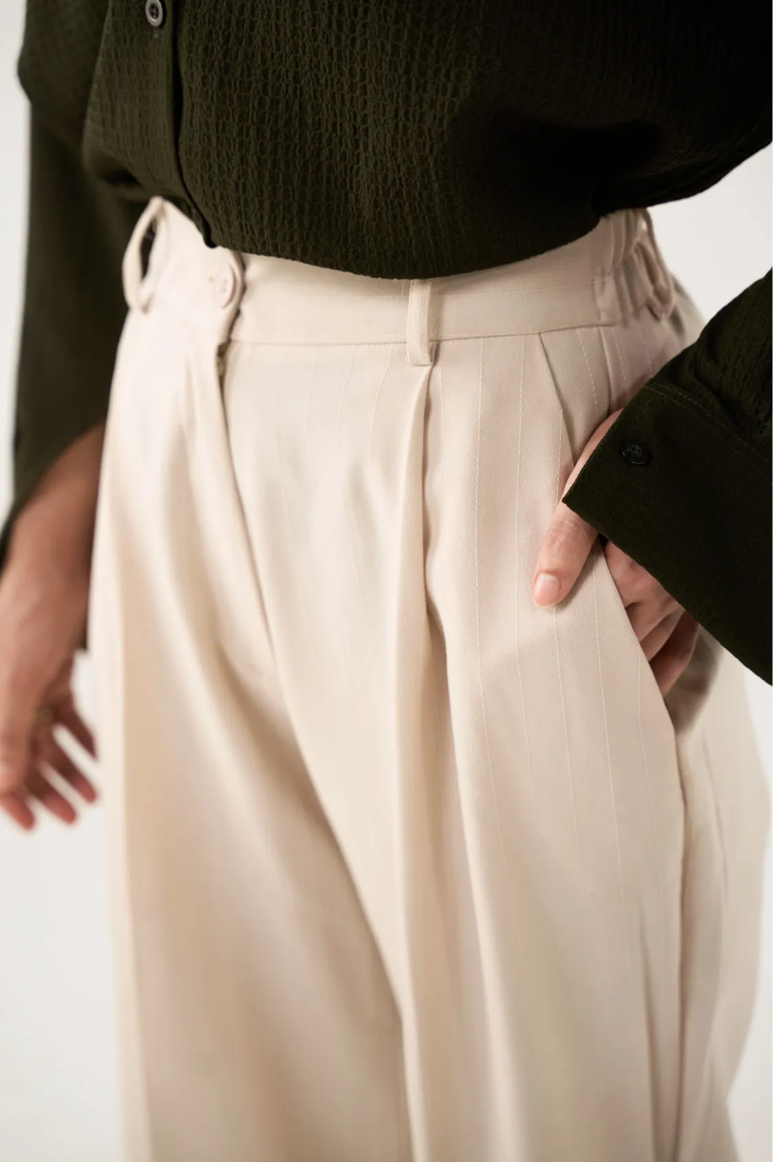 Boss Lady Pants - Cream - Image 2