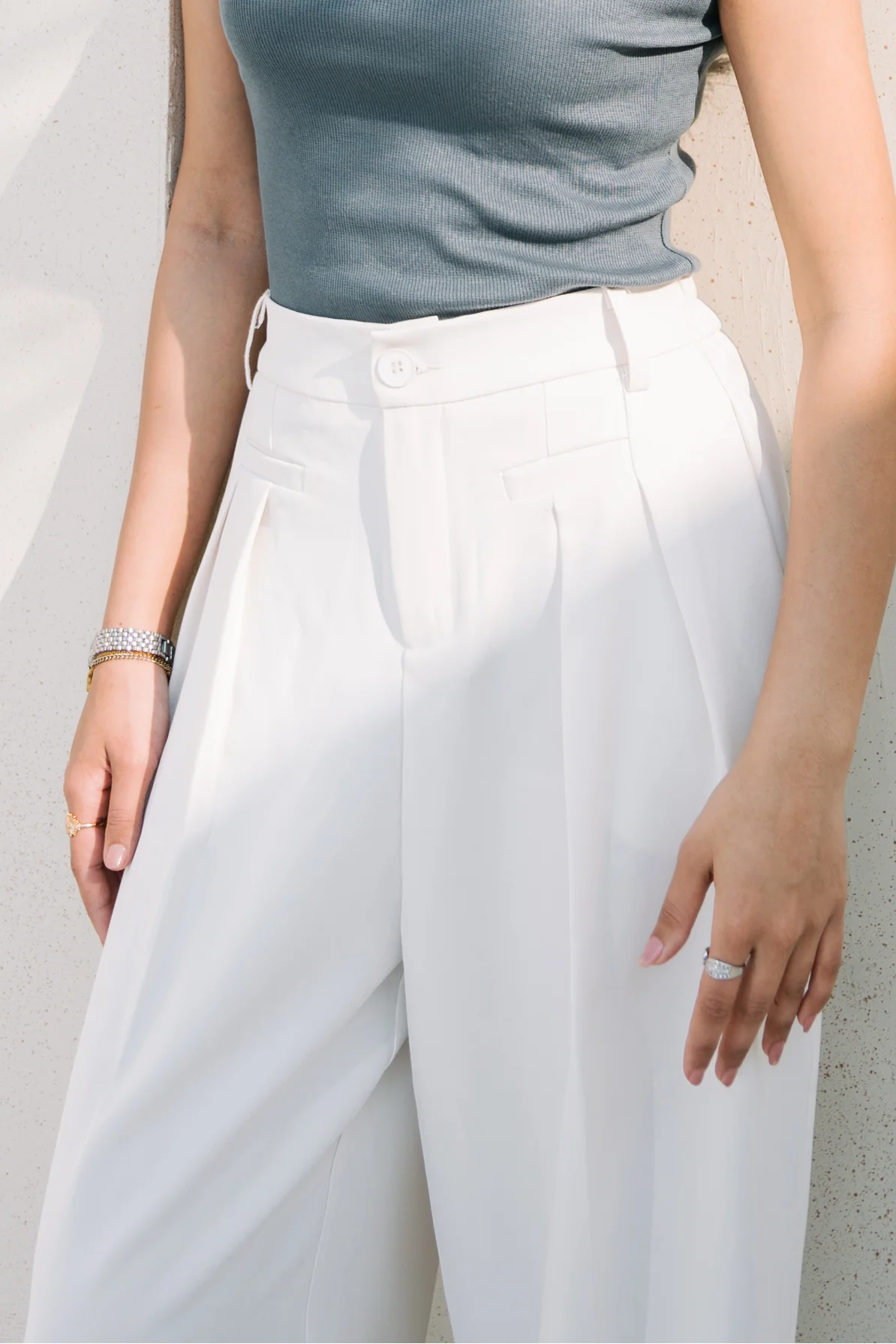 Pleated wide leg pants - White - Image 3