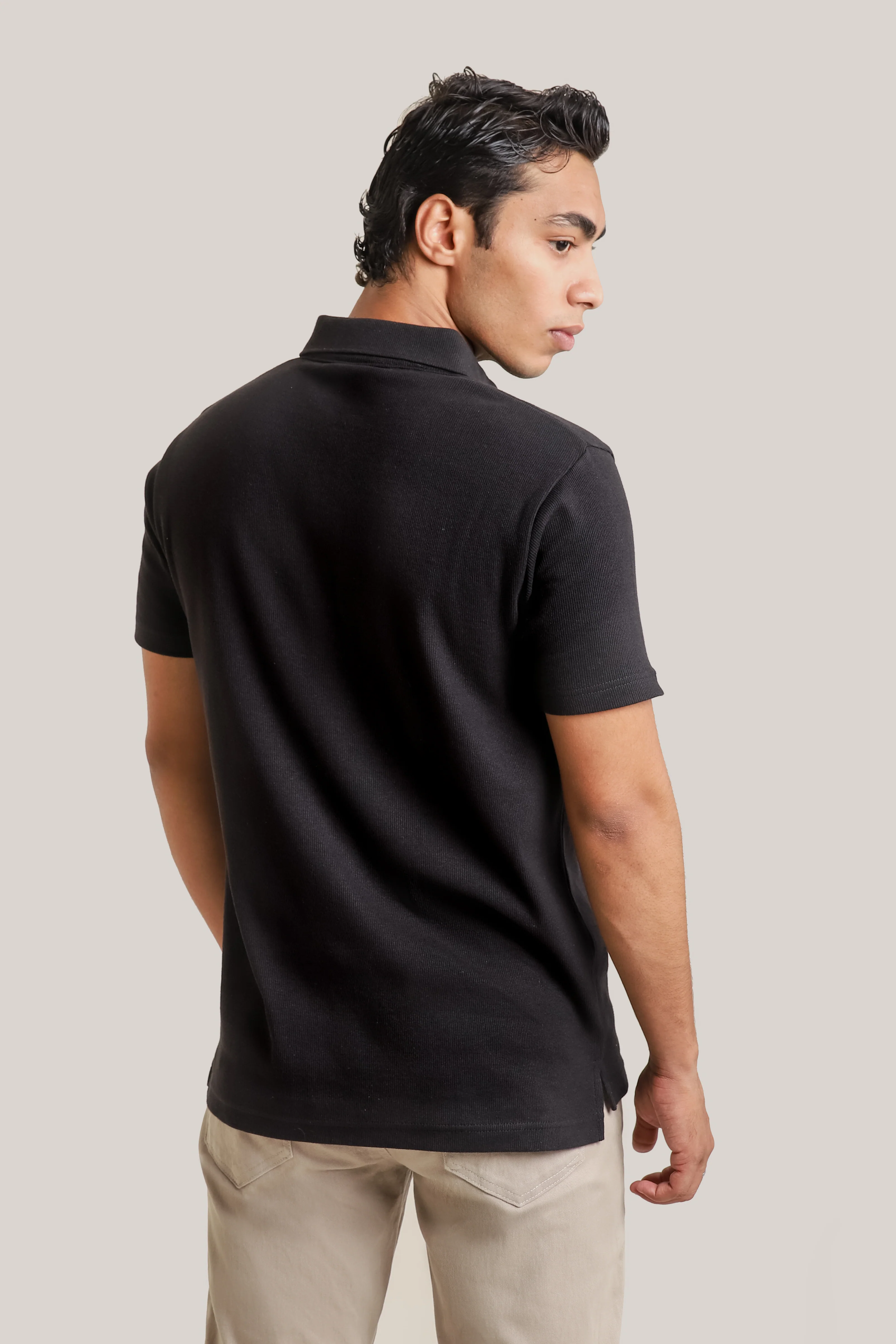 Rib textured zipper polo - Black - Image 3