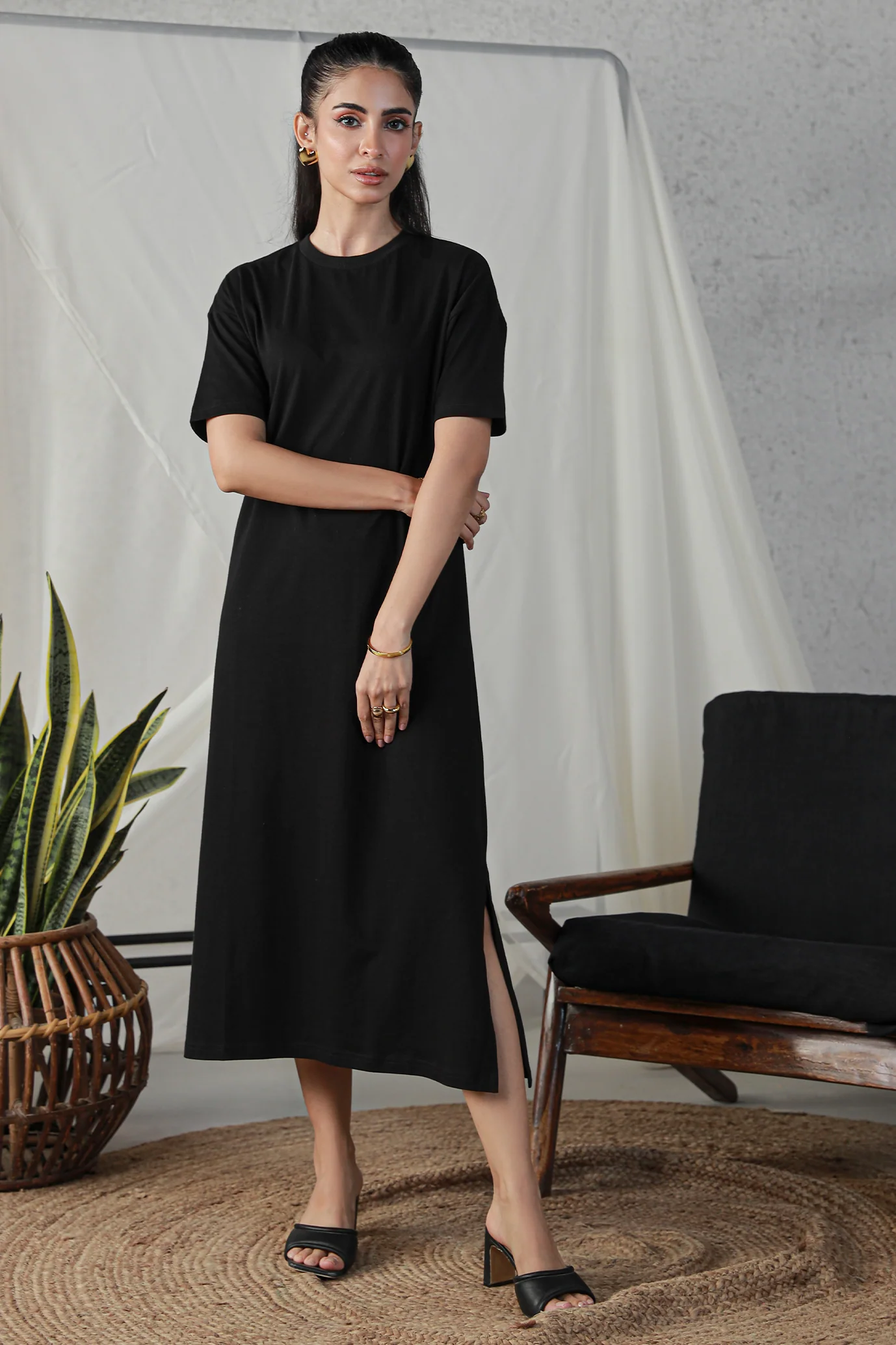 T-Shirt Dress - Black - Image 2