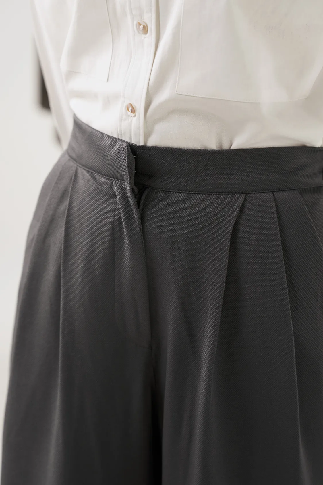 Wide Tailored Pants - Grey - Image 4